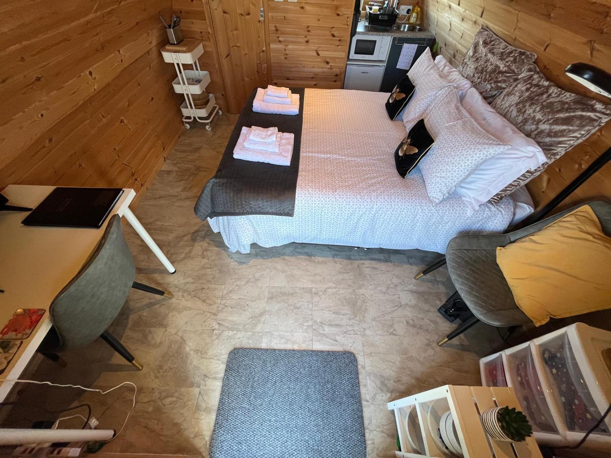 Earls View Pod Hotell Carna Exteriör bild