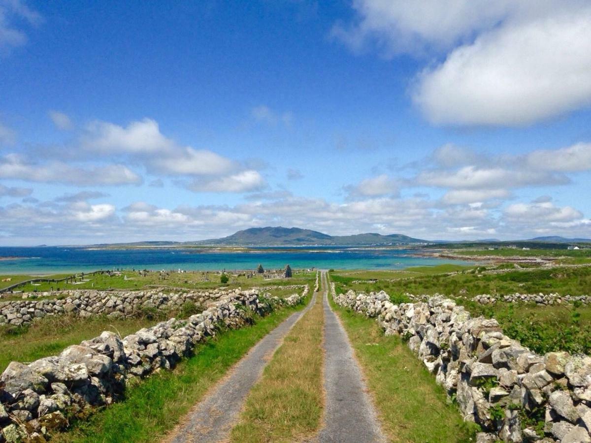 Earls View Pod Hotell Carna Exteriör bild